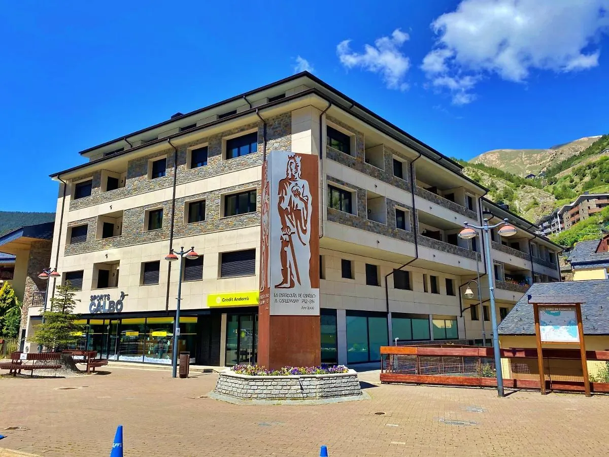 Areny, Canillo centro, en frente del telecabina de Grandvalira Andorra